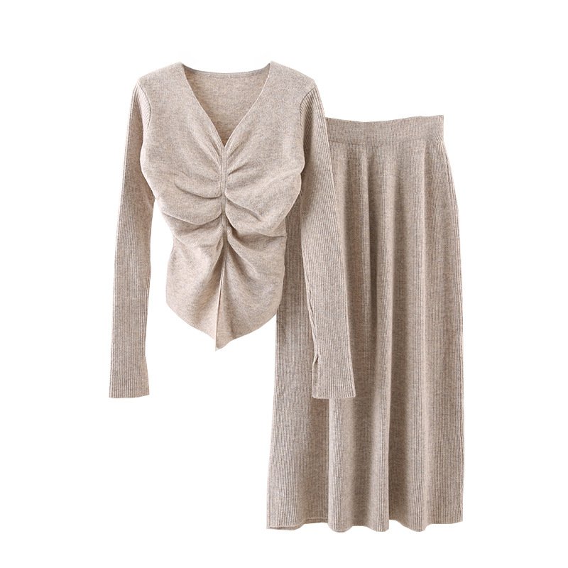 Boutique Wholesale 2024 Autumn New Fashionable Knitted Pleated Waist Slimming V-neck Sweater Half Skirt Women's Set
