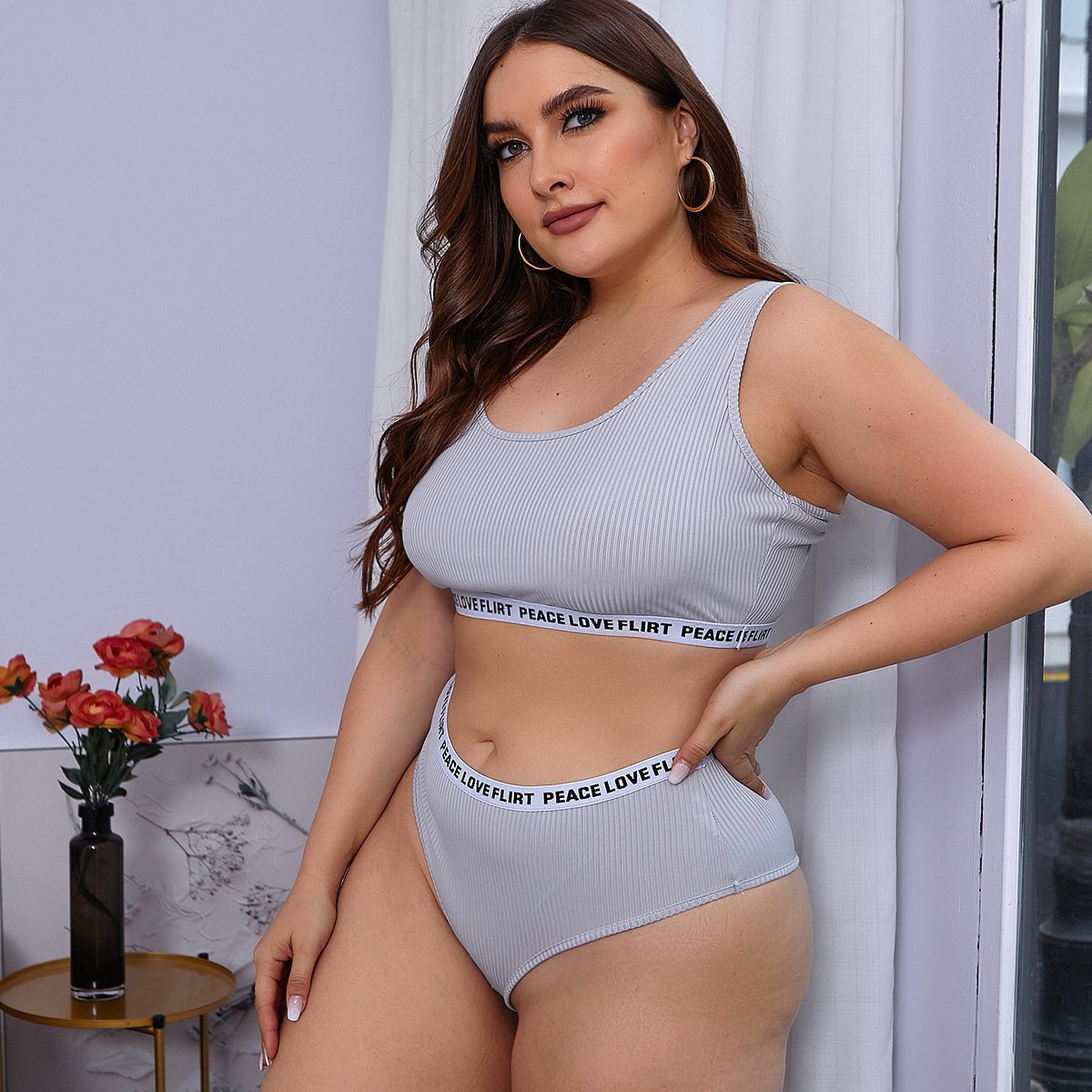 Sexy letter custom logo large women's loose bralette vest underwear wireless sport plus size bra and panties set