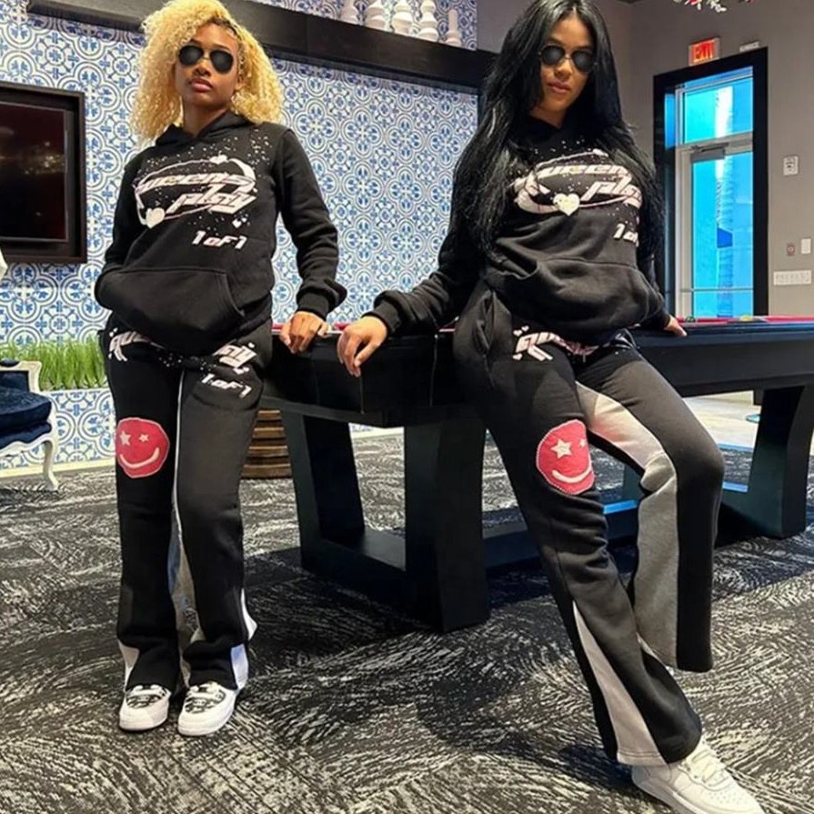 2024 Custom Logo Oversized Short Top Women's Hoodie And Sweatpants Set Short Hoodie Jogger 2-Piece Women's Set