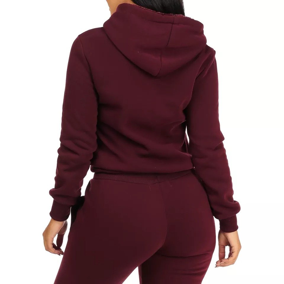 Custom New Fashion Activewear Clothing Yoga Sport Jogging with Chenille Printing Top Gym Wear Workout Women Yoga Set