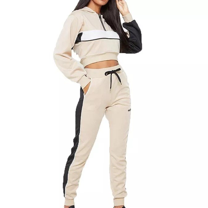 Custom New Fashion Activewear Clothing Yoga Sport Jogging with Chenille Printing Top Gym Wear Workout Women Yoga Set