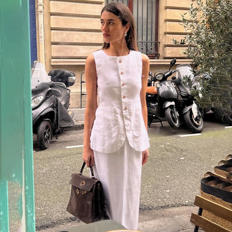 Manufacturer Factory Hot Selling White Cotton Summer Outfit Suits Ladies Skirt And Top Co Ord Clothing Set 2 Piece Women's Sets