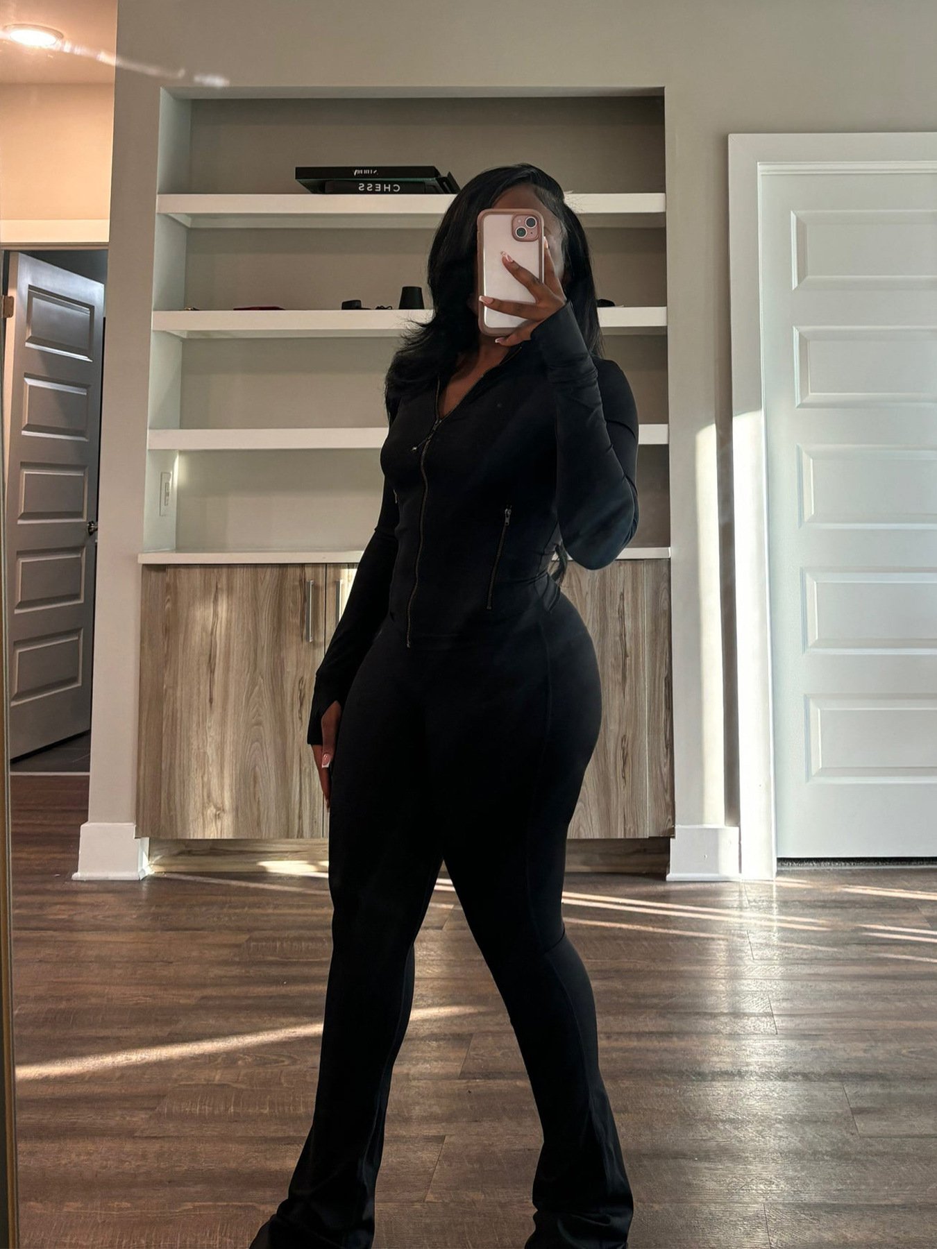 Peeqi HR24057 sexy sportswear two piece pants set long sleeve zippers top flared pants suit slimming workout tracksuit for women