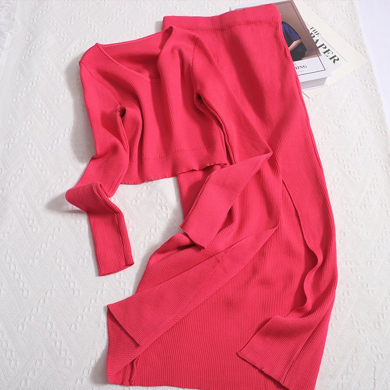 Boutique Wholesale 2024 Autumn New Fashionable Slim Fit Long Sleeved Knitted Sweater High Waist Split Half Skirt Women's Set