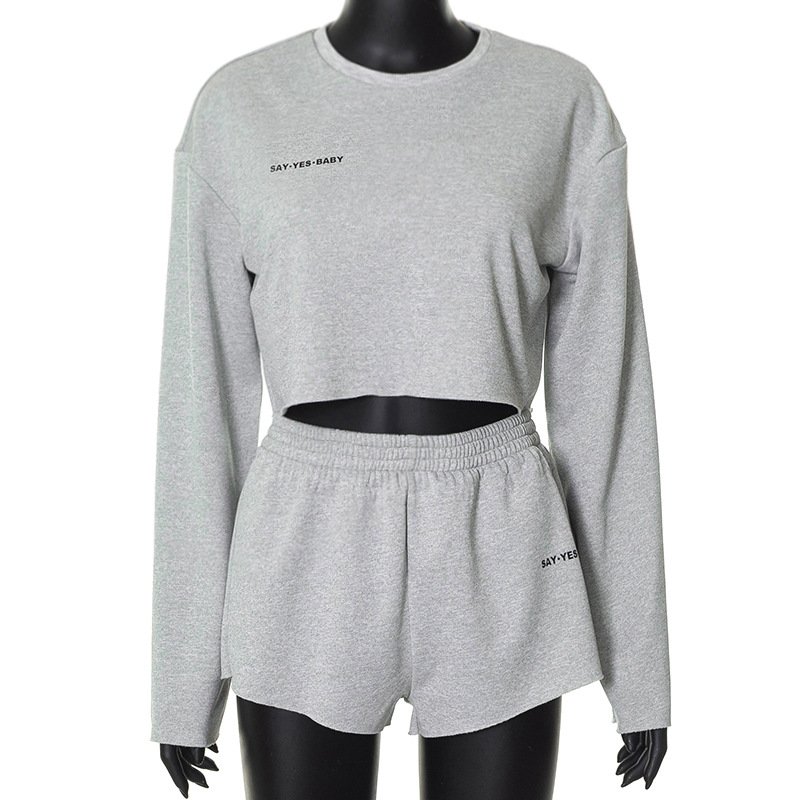 Women's Sets Long Sleeve Pullover Top Sweat Shorts Set Three Piece Crop Tank Top Sweatshirt Shorts Para Mujer