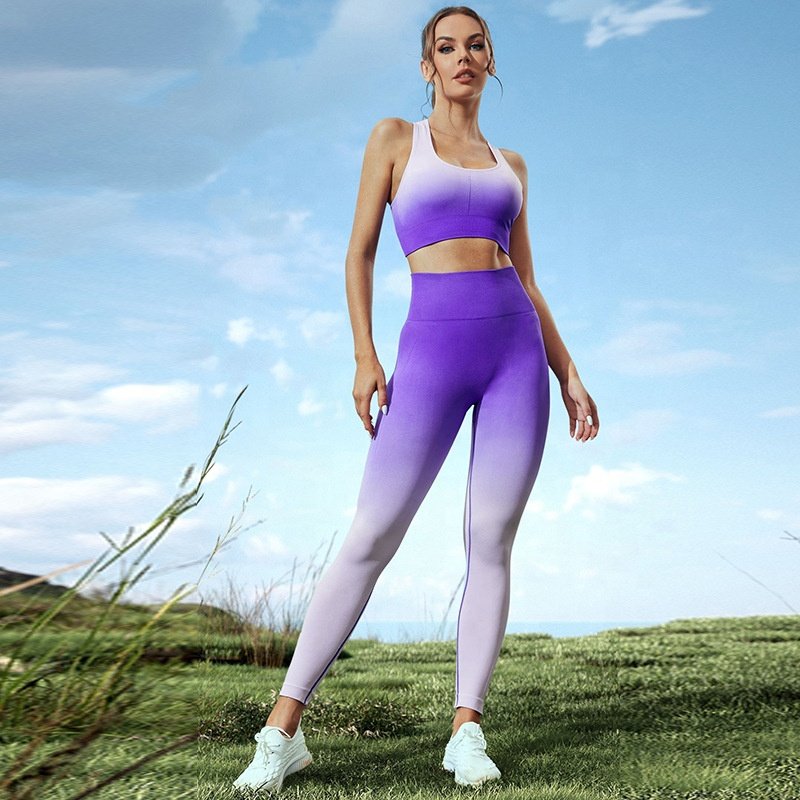 gradient seamless yoga suit women's breathable bra trousers sportswear running hip lift fitness yoga set wholesale