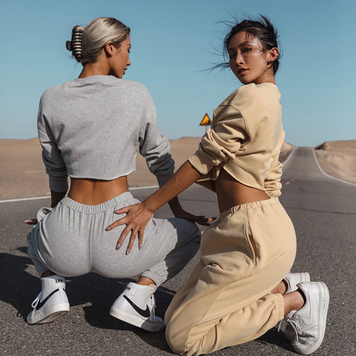 New Fashionable Fall Set Cheap Sweatshirt Two Pieces Pant Sets Women Jogger Sweatsuit Set