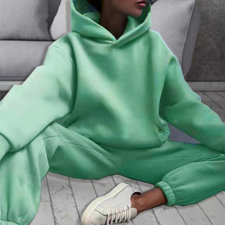 Hot Sell Tracksuits Outfits Fashion Oversize 2 Piece Set Custom 3d Embroidery Logo Plus Size Slim Fit Jogger Plain Women'S Sets