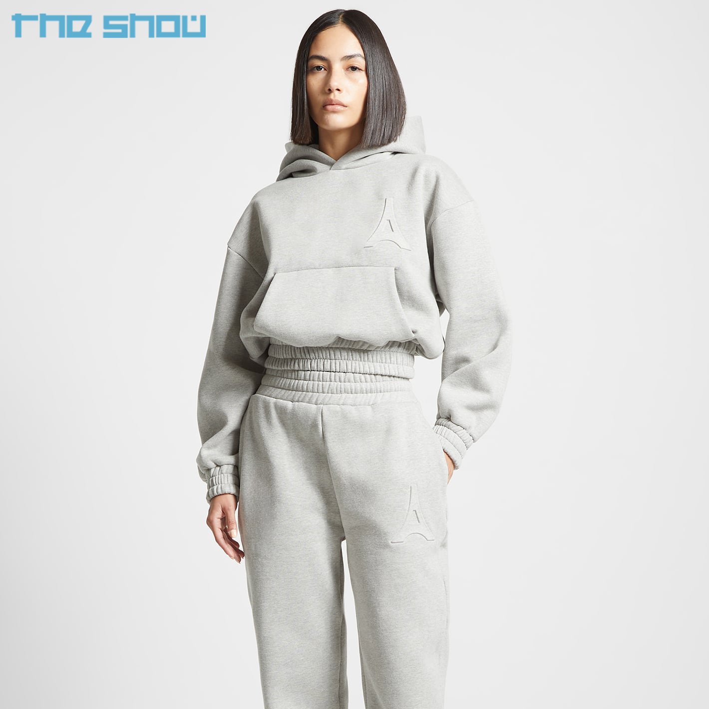 Custom Womens 2 Piece Sweatsuit Crop Hooded Pullover Sweatshirt Jogger Sweatpants Tracksuits Set20GSM Embossed Hoodie Set Women