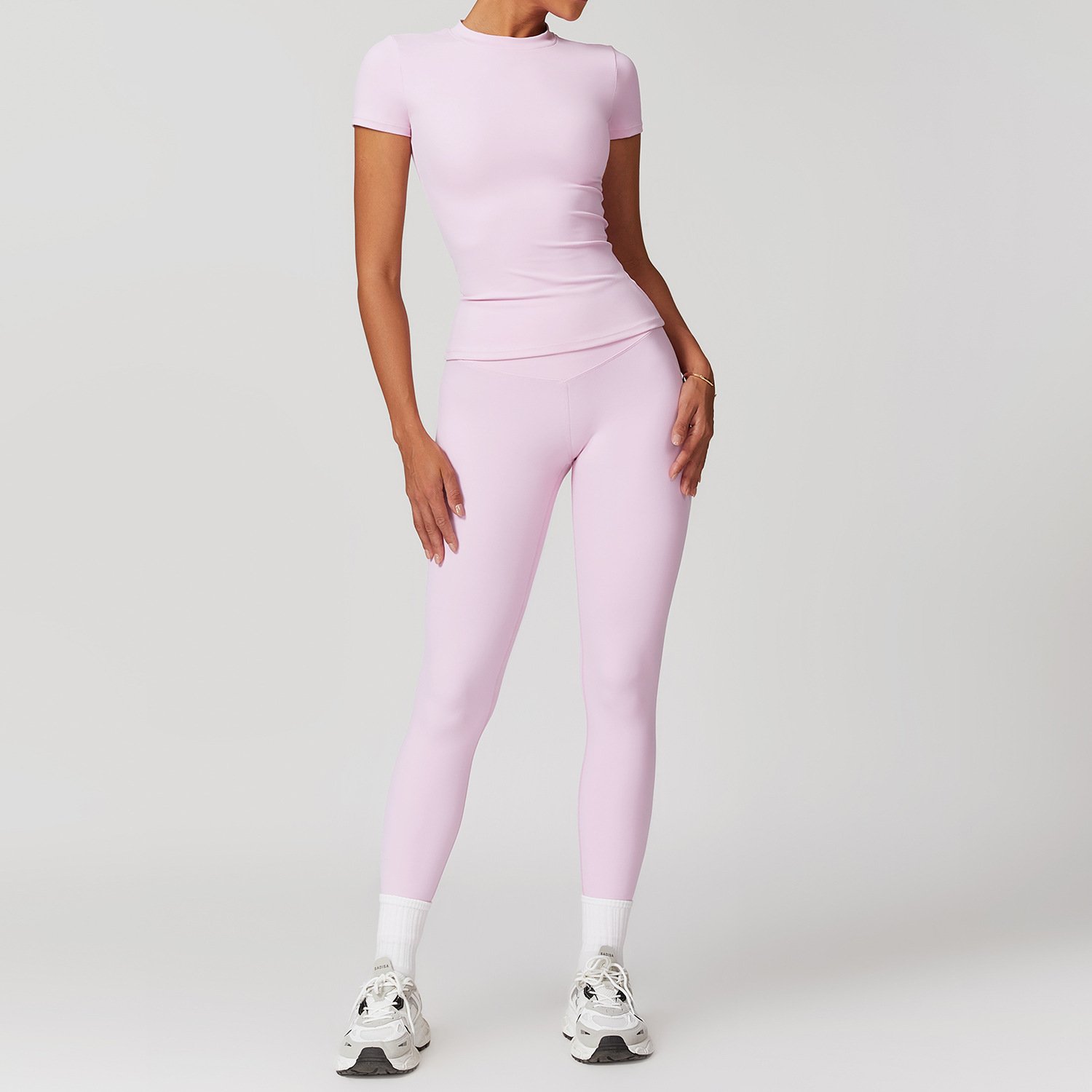 Custom Logo Seamless Yoga Set Women Pink Short Sleeve Top High Waist Leggings 2 Piece Skirt Tennis Workout Set Fitness Gym Sets