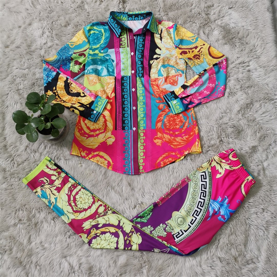 Factory Wholesale Price custom logo women two sets clothing women's set