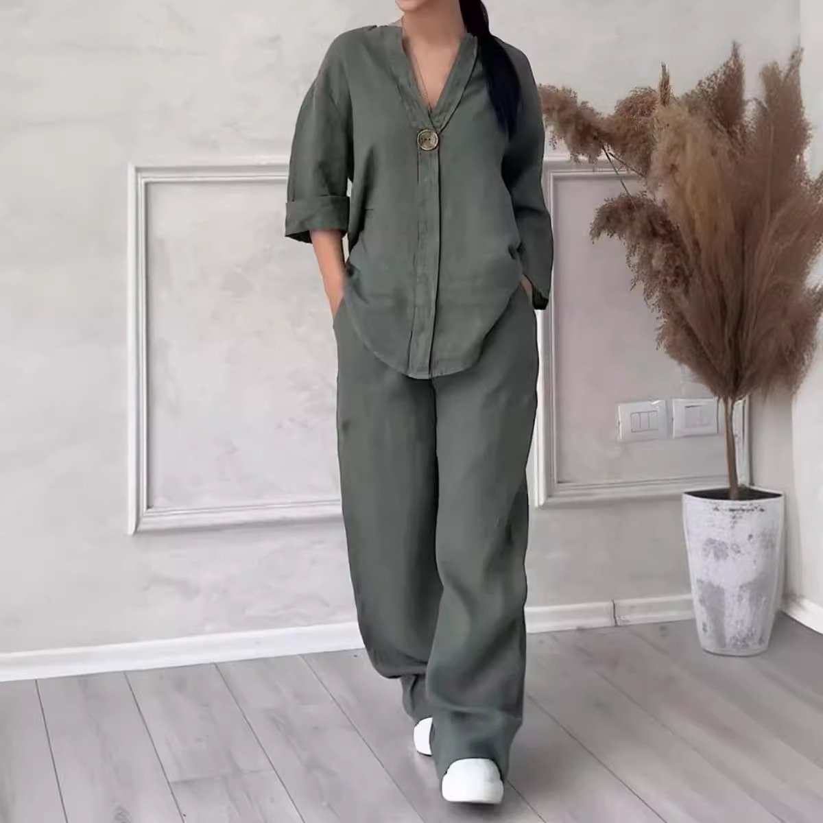 Boutique Wholesale 2024 Autumn New Fashionable V-neck Long Sleeved Pants Cotton Linen Women's Set