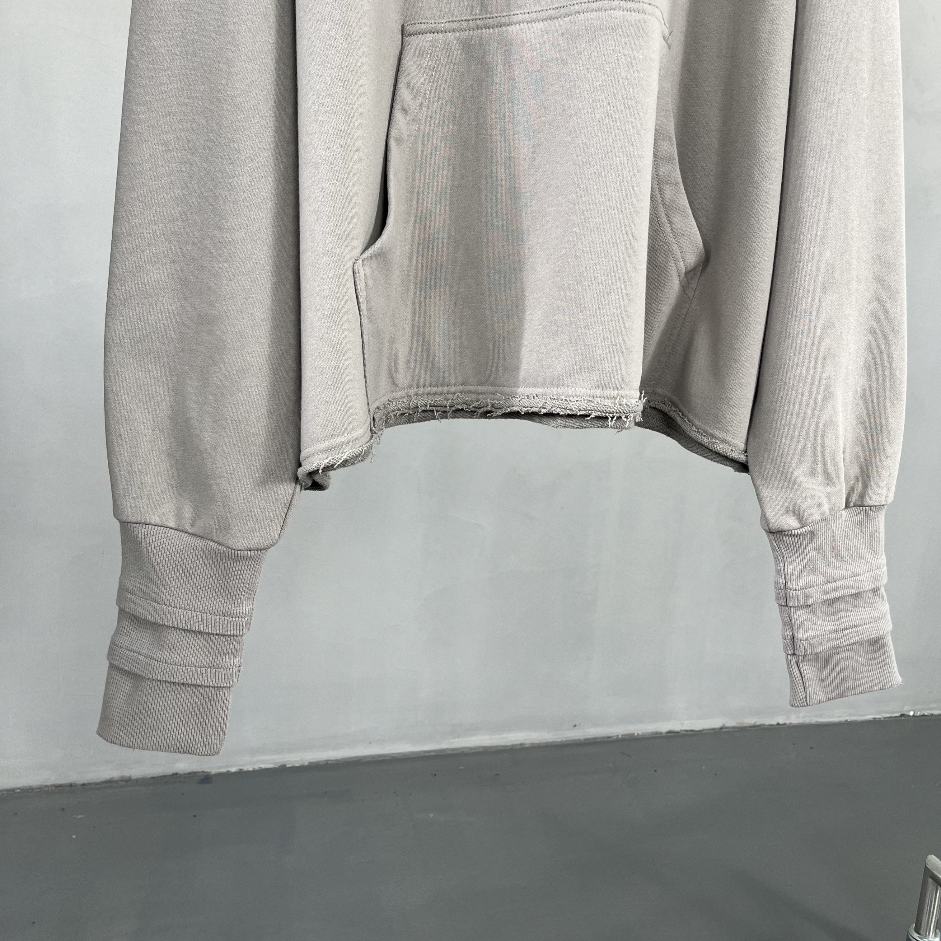 Custom High Quality StreetwearThumb hole luxury Hoodie cropped raw hem hoodies Vintage Double Layer Acid Wash fashion Hoodies