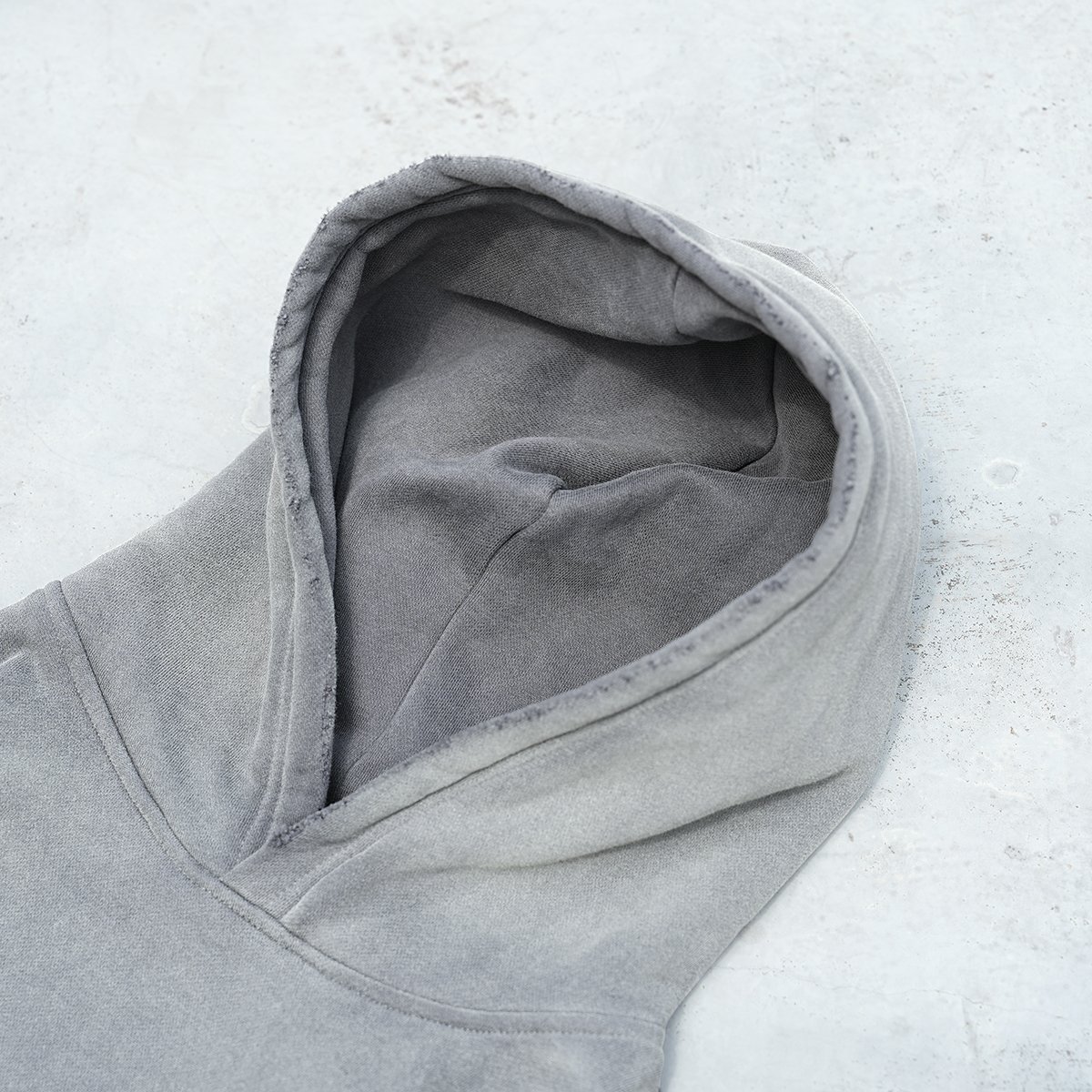 Vintage heavy weight cotton 400 gsm oversized boxy fit sweatshirt men sun fade washed cropped distressing custom logo hoodie