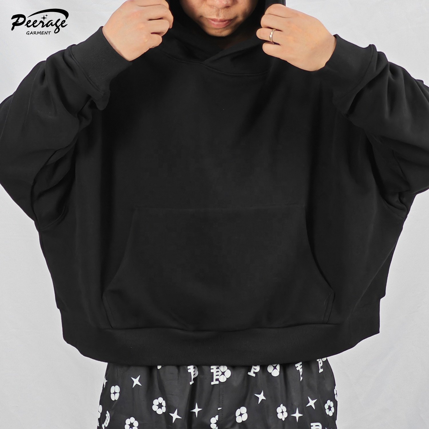 Custom Men's Streetwear Blank Black Baggy Drop Shoulder 400Gsm Heavyweight Cotton French Terry Boxy Crop Pullover Hoodie for Men