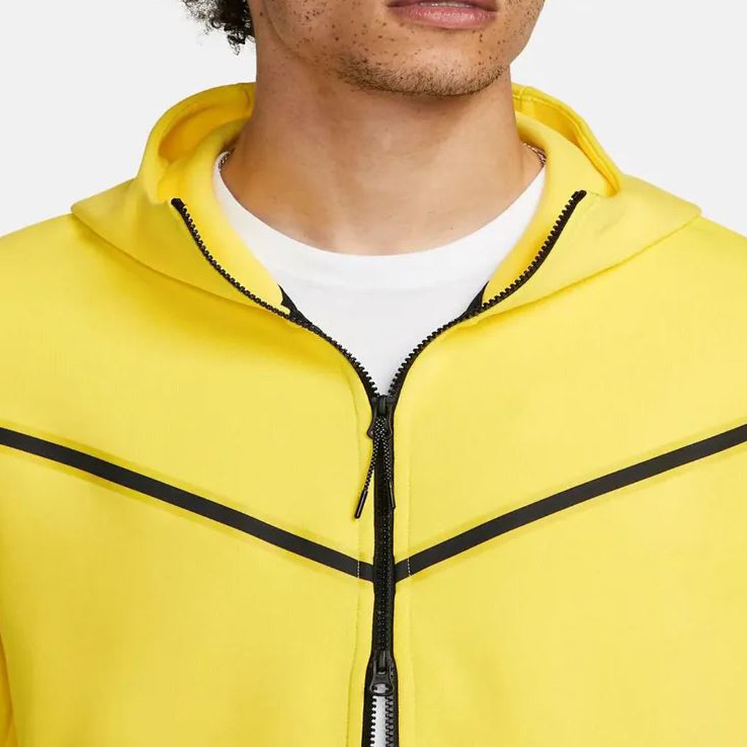 OEM Custom Logo Hooded Hoodie and Jogger Tracksuit Set For Men Gym Fitness Training Tracksuits Men