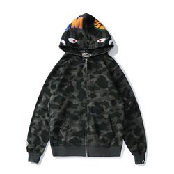 YM00064-3