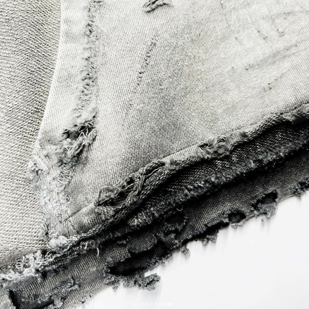 Customized heavy weigh cotton rip holes men hoodie oversized tearing acid washed pullover distressed boxy hoodie for men