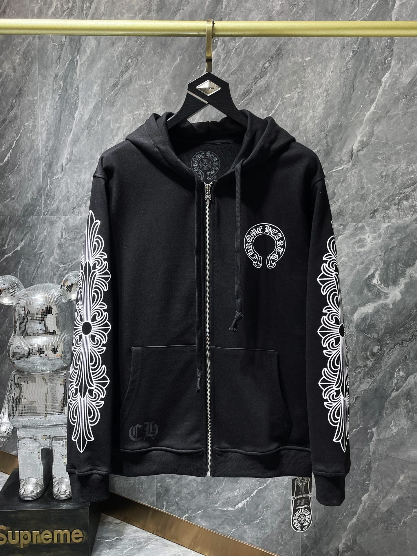 2024 Luxury Hearts Chrome Casual Brand High Quality Hoodie The Latest Designer Fashion Long Sleeve Neutral Printed Cotton