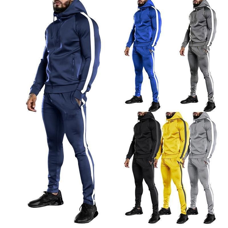 Factory wholesale custom large size hooded men's leisure running fitness suit