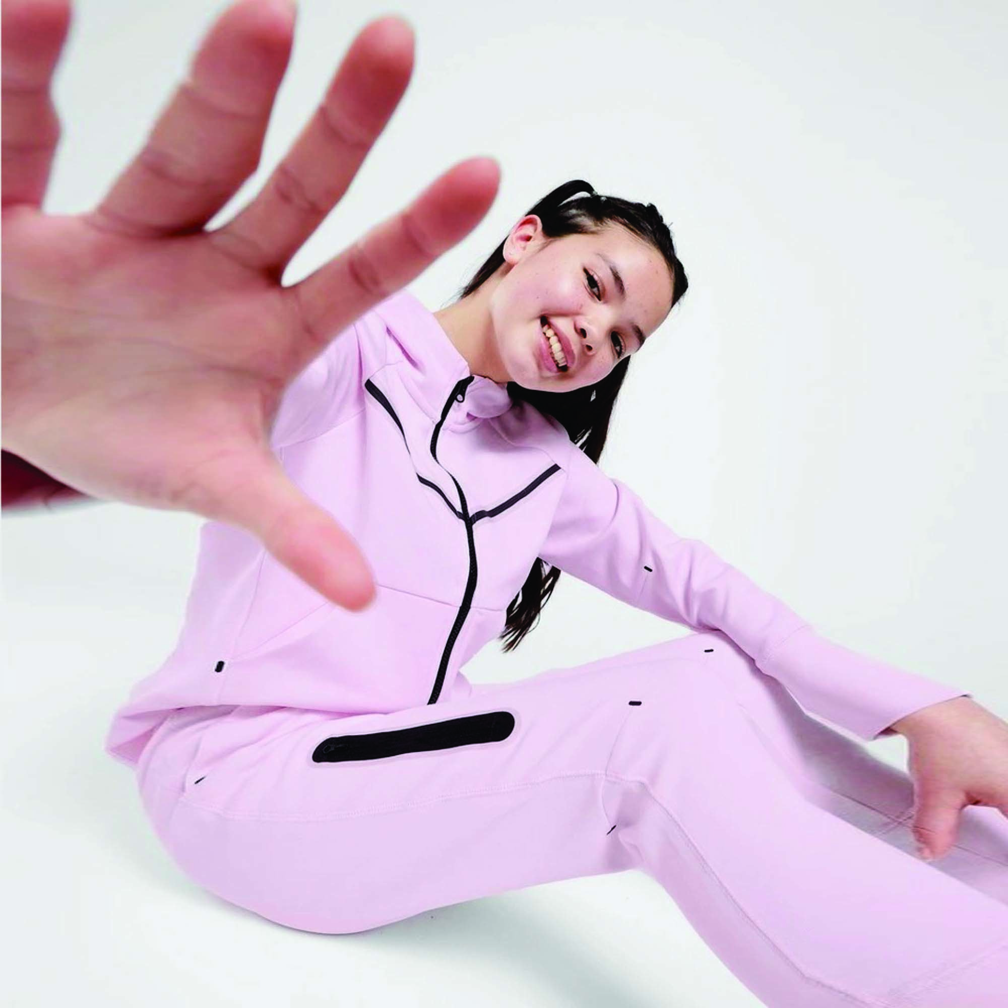 Custom Brand Logo Girls Tech Fleece Tracksuit 69% Cotton 31% Polyester Pink Full Zip Hoodie Joggers Sweatpants Printed
