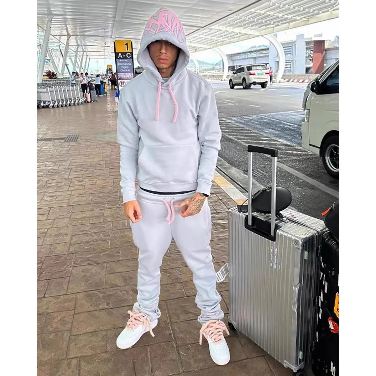 Custom Men's Plus Size Cotton Sweatpants Hoodie Drop Shoulder Thick Oversized Stacked Flared Sweatsuit for Gym Use for Adults