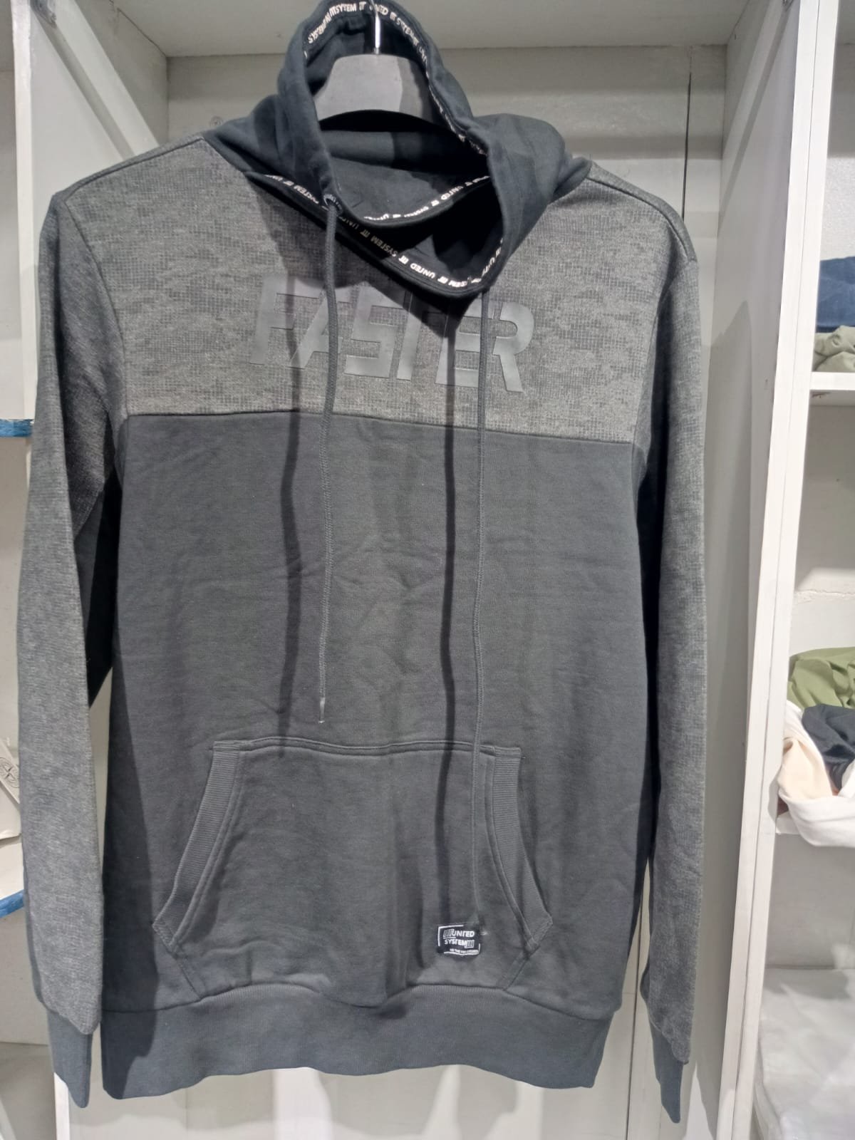 Mens hoodies and sweatshirt for Winter