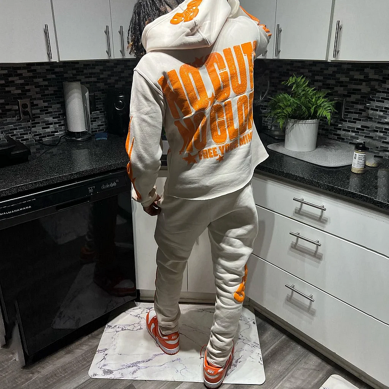 Clothing Manufacturer Mens Tracksuits Jogger Flare Sweatpants And Sweatsuit Unisex Hoddie Custom Puff Printing Logo Hoodie Set