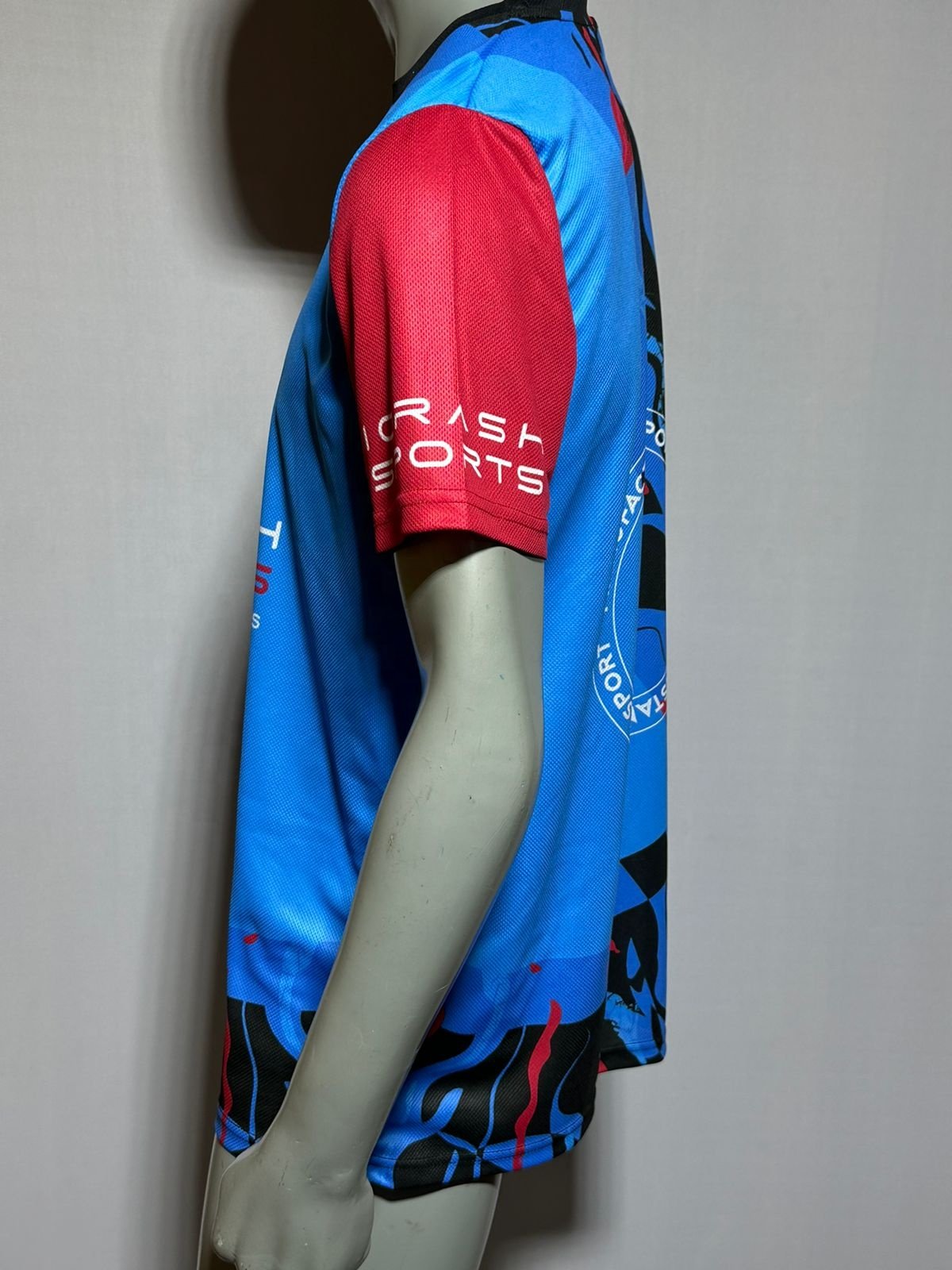 MENS T-SHIRT