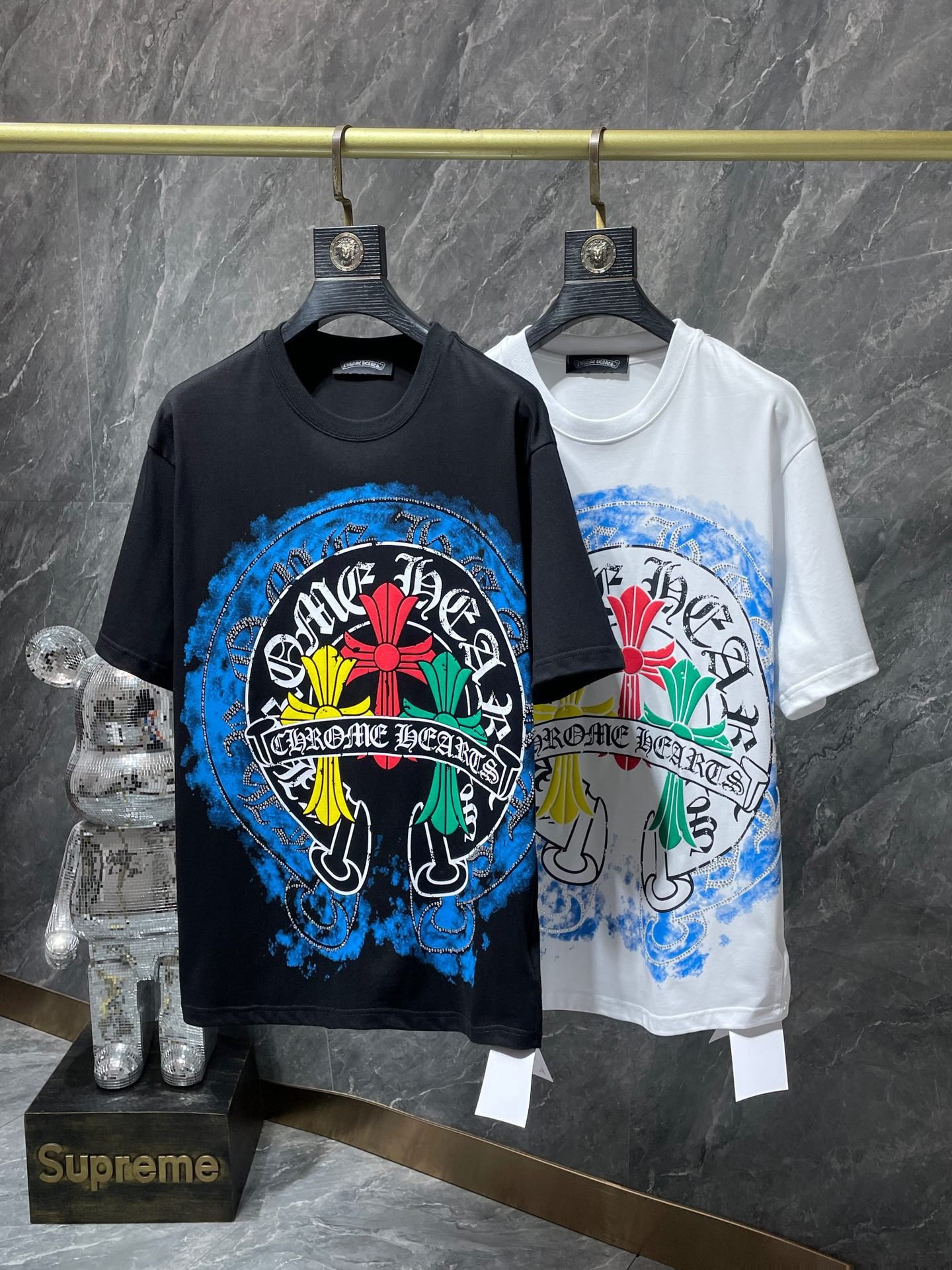 Wholesale Luxury Brand hearts chrome large horseshoe cross flower Sanskrit short-sleeved T-shirt men and women Custom