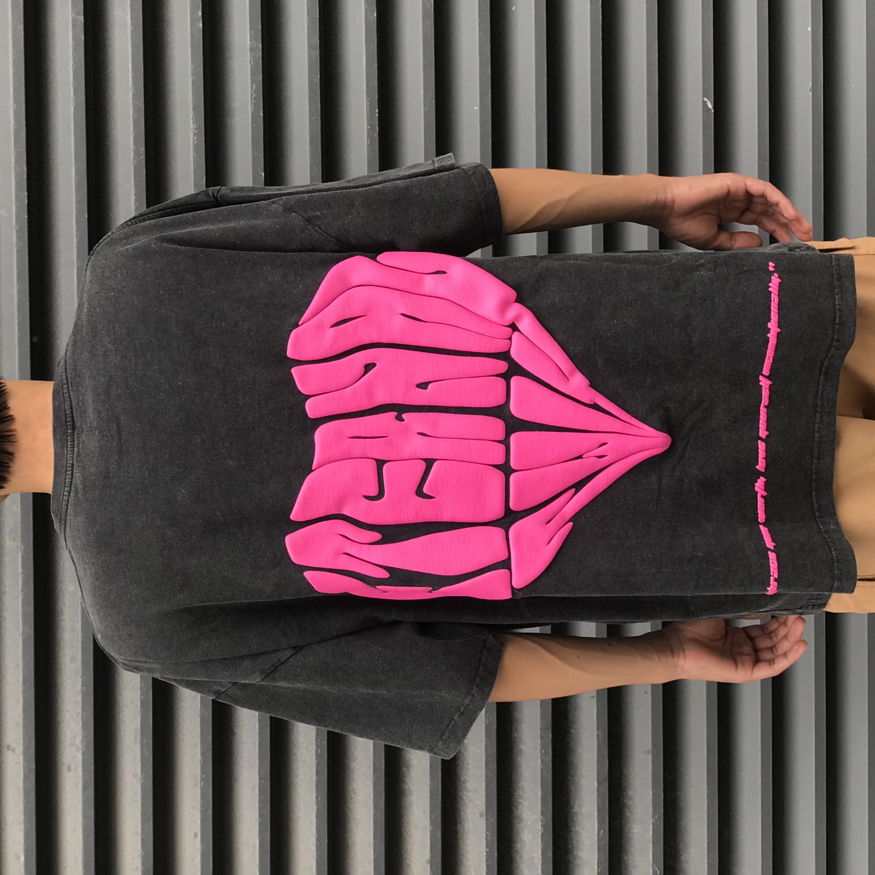 250 Gsm washed black pure Cotton T Shirt Heavy Custom Graphic Plain Oversized Puff printing Men's T-shirts