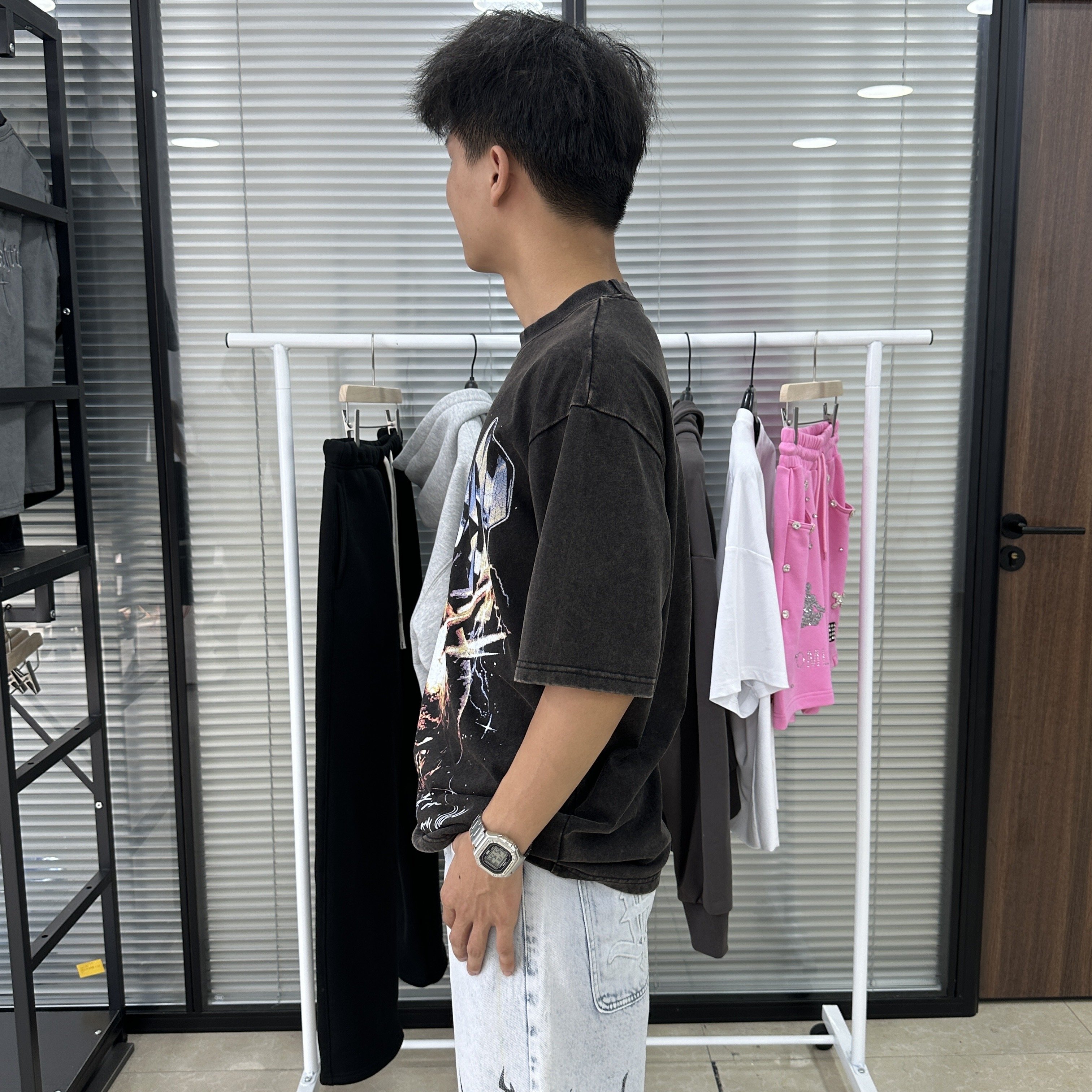 Custom Vintage Letter Embroidery Patch Tee Graphic Hip Pop Oversized Distressed Cotton Wash dtg Print Baggy Men Tshirt T-418