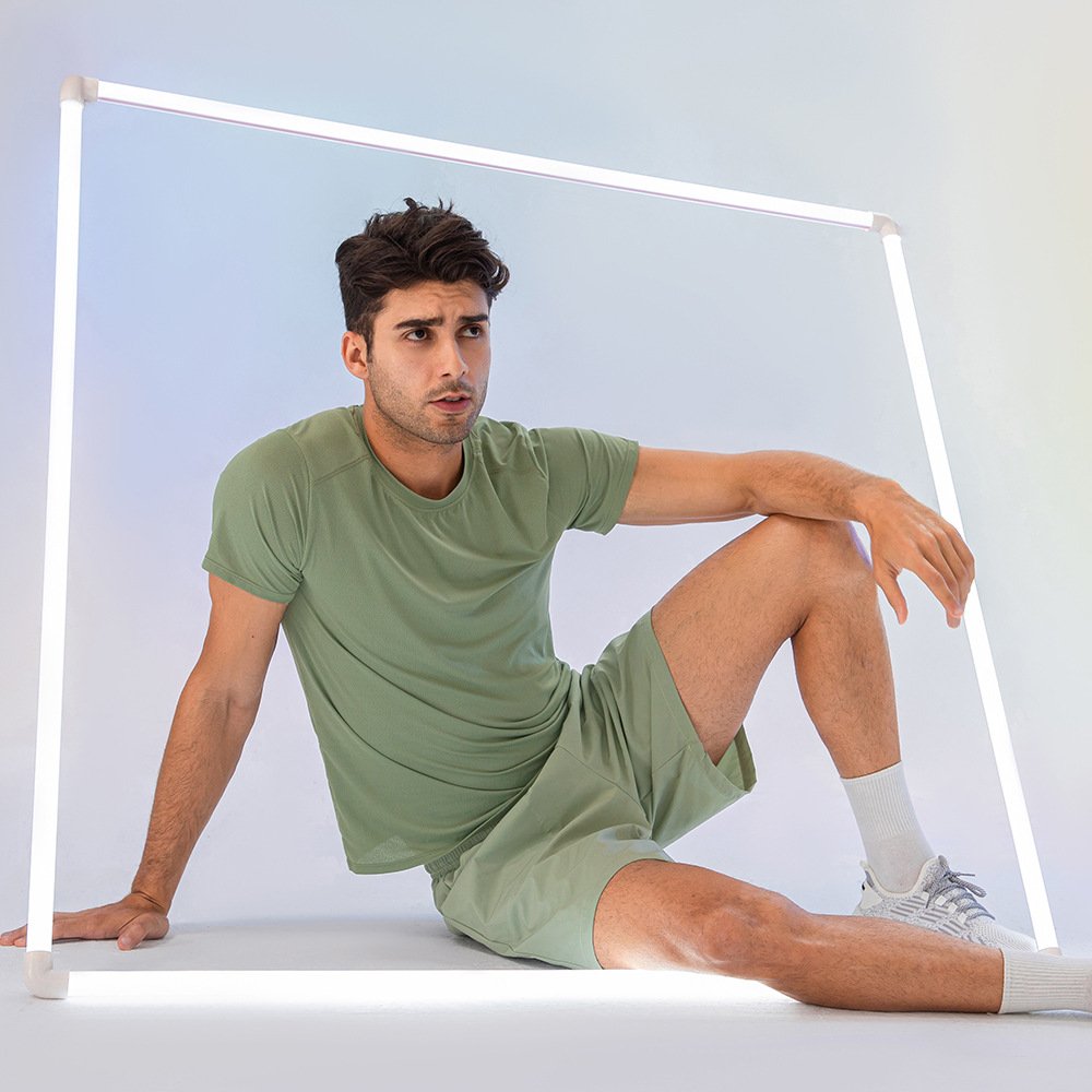 RTS Men Loose Fitting Running Quick Dry Fitness Clothes Round Neck Sleeved Men's T Shirt Sweat Breathable Leisure Short T-shirts