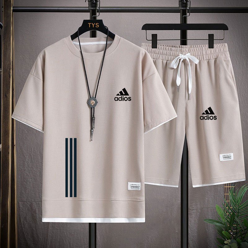 Hot Selling Men's Summer Thin Quick Drying Sportswear Men's Set With Short Sleeve Top And Sport Shorts