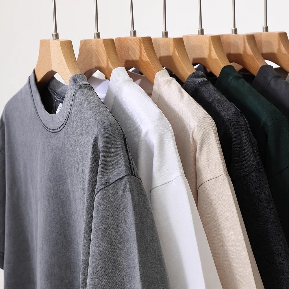 High Quality 100% Cotton Heavyweight 300gsm Unisex Oversize Loose Fit Solid Color Casual Short Sleeve Men's & Women's T-shirt