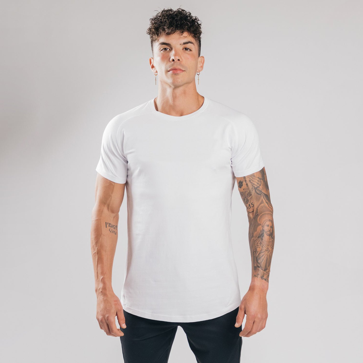 Wholesale New Design Custom Made Raglan Sleeve 100% Cotton Jersey Fabric Slim Fit T-shirt For Men
