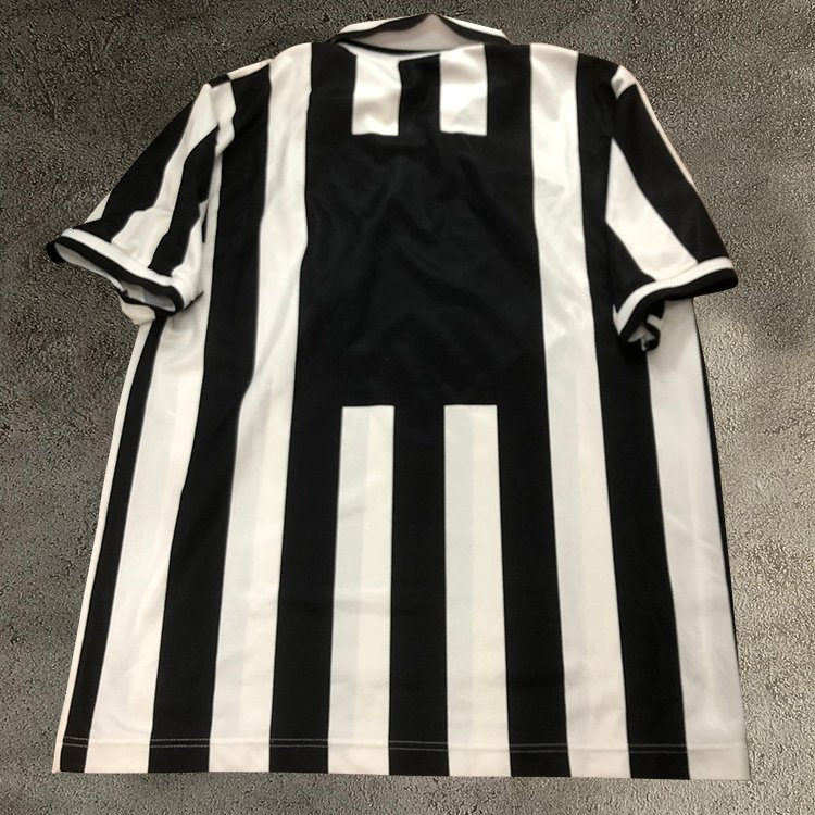 Custom Logo Stripe Retro Club Team Uniform Training Football Shirt Sports Wear Soccer Wear Retro Soccer Jersey Men's T-shirts