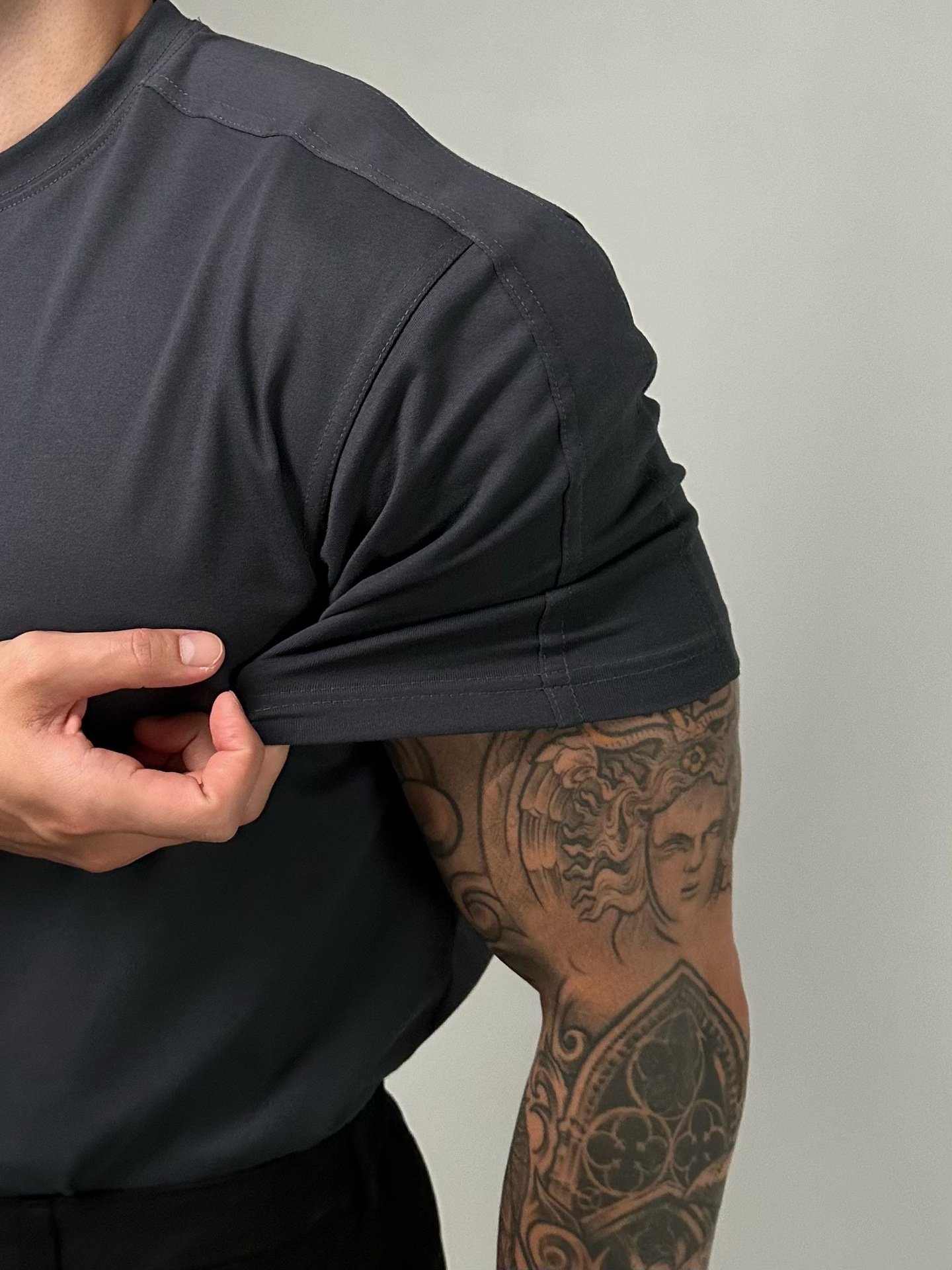 Teewe 230gsm Heavy Cotton Short Sleeve Athletic Muscle Sport Leisure Running T-shirt Custom Logo Fitness Gym T Shirt Men