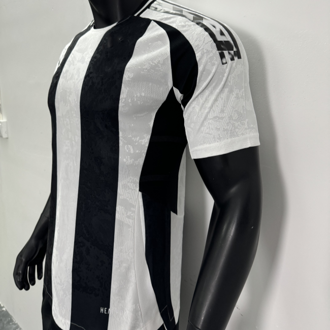 24 25 Club Latest jerseys Breathable Football uniforms Sports Men's football jerseys Custom Men's Kids T-shirt