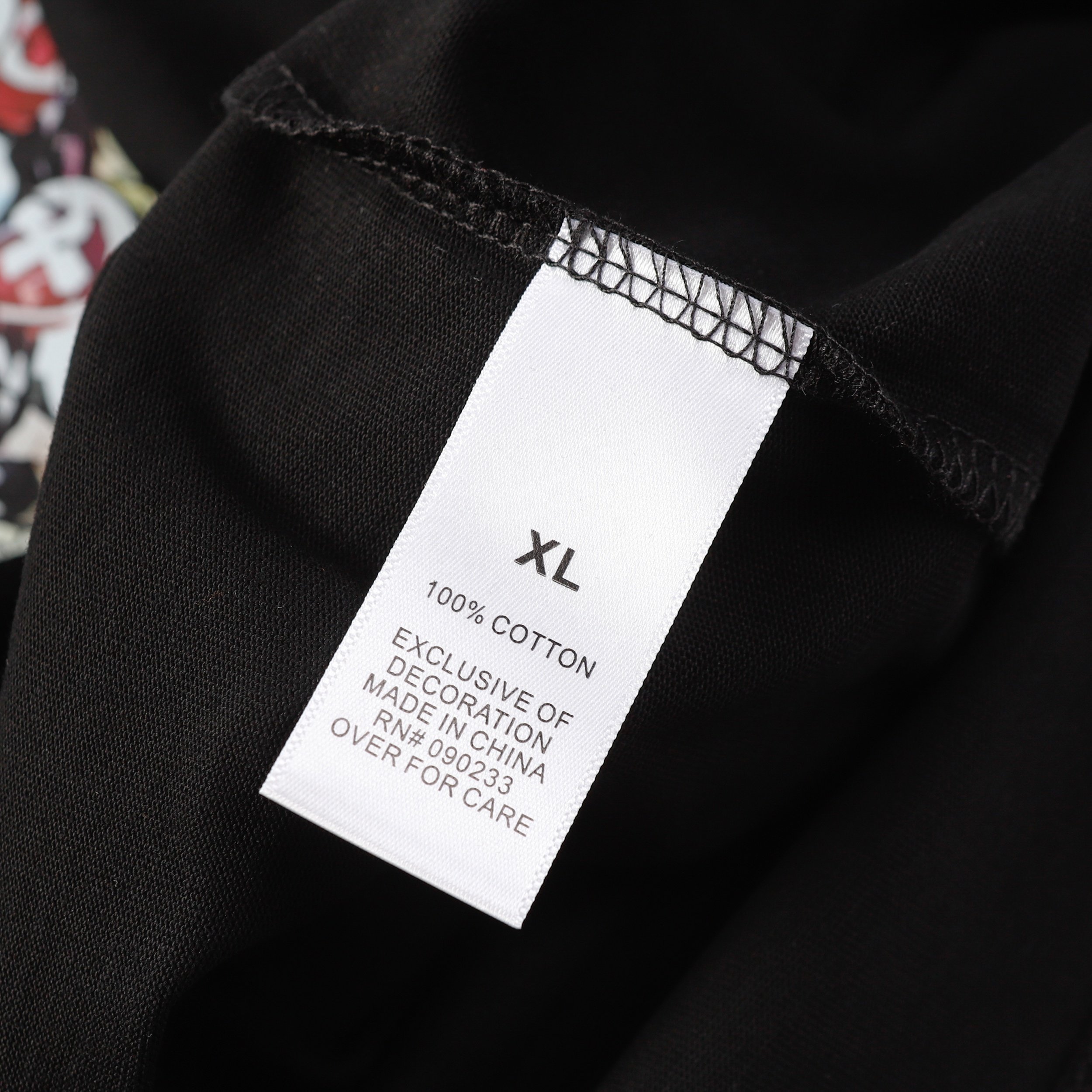 2024 New Men's Anime Graphic Letter Printed T-shirt Pure Cotton Round Neck Shoulder Short Sleeve Bottoming Shirt Men Summer