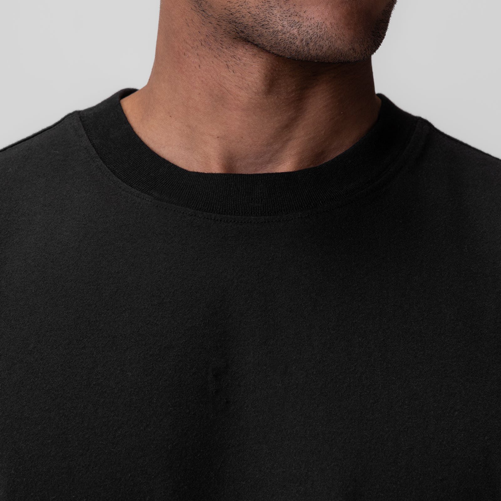 High quality blank 240 grams heavyweight short sleeve tshirt oversize loose drop shoulder men's t-shirt