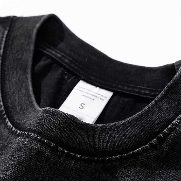 Clothing manufacturer customizes street hip-hop clothing with retro washed thick oversized t-shirts for men's t-shirts