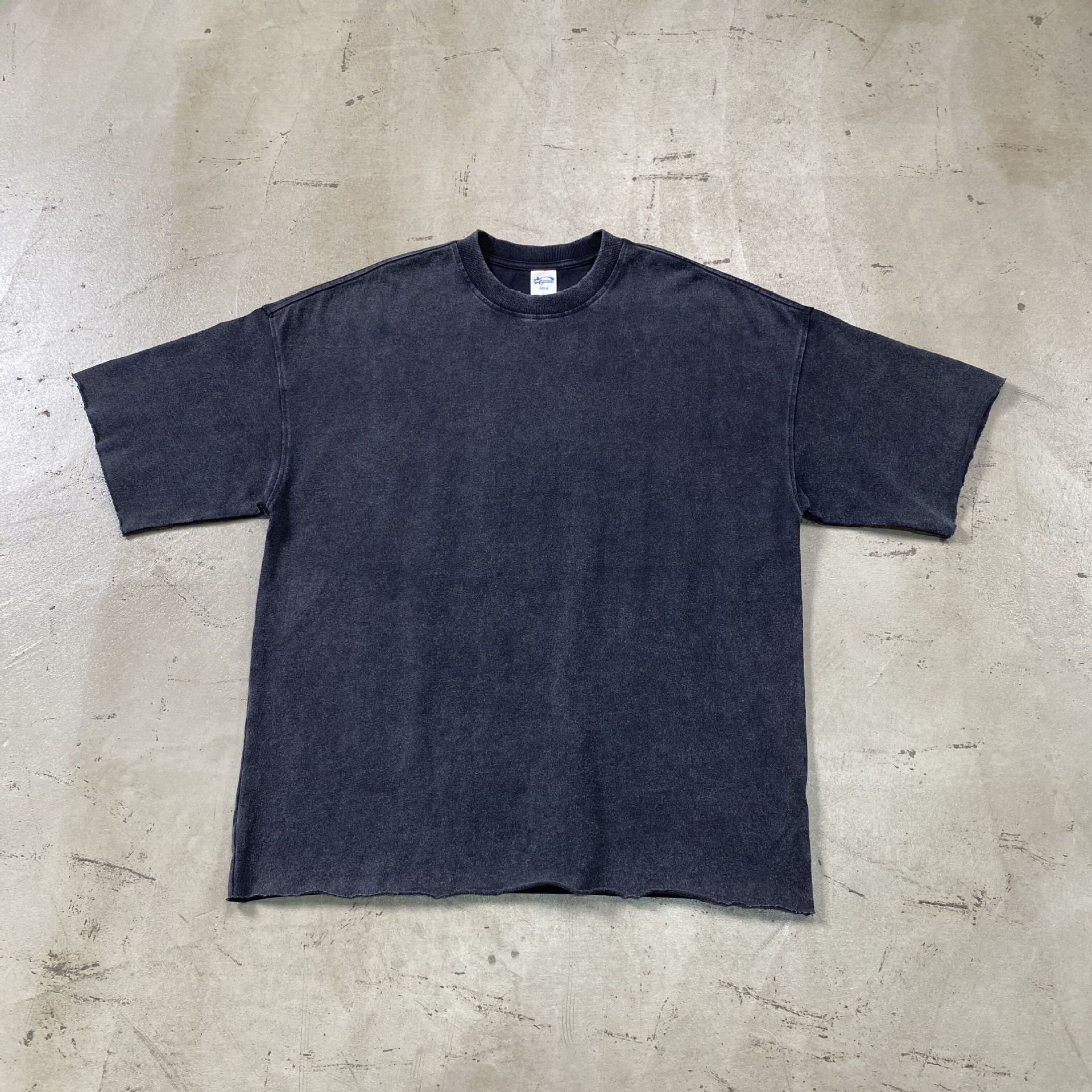 Custom graphic design DTG streetwear t shirt 300gsm raw hem distressed Men's t-shirt oversize acid wash tshirts men