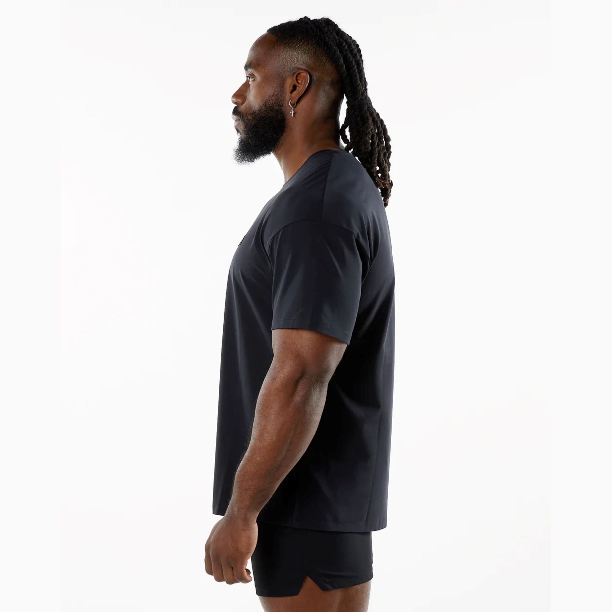 Men's Black Fitted Raglan T-Shirt - 94% Cotton, 6% Spandex, Crew Neck, Short Sleeves