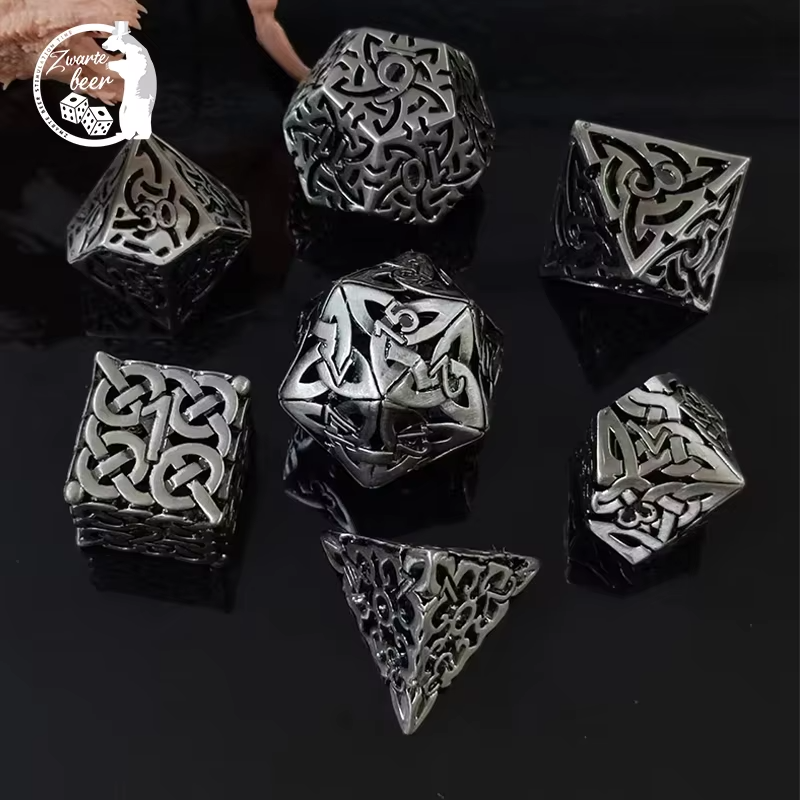 Customized Metal Dice Set Include Pouch for Play Tabletop DND RPG Games 7pcs D4 D6 D8 D10 D12 D20 Set Polyhedral