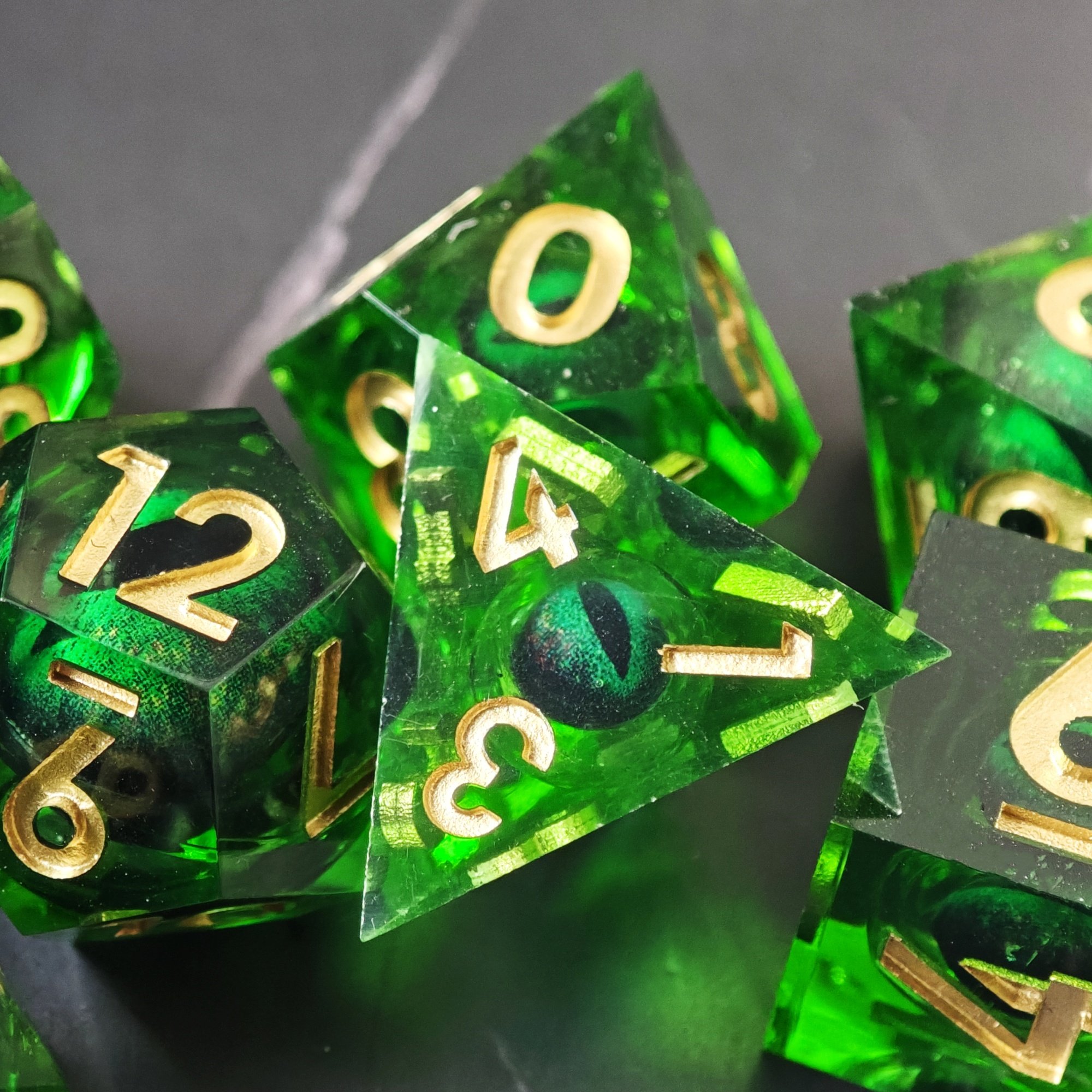 MINI PLANET DND Dice Set Green Dragon Eye Liquid Core Dice RPG Dungeons&Dragons Wholesale Custom Handmade Polyhedral Resin Dice