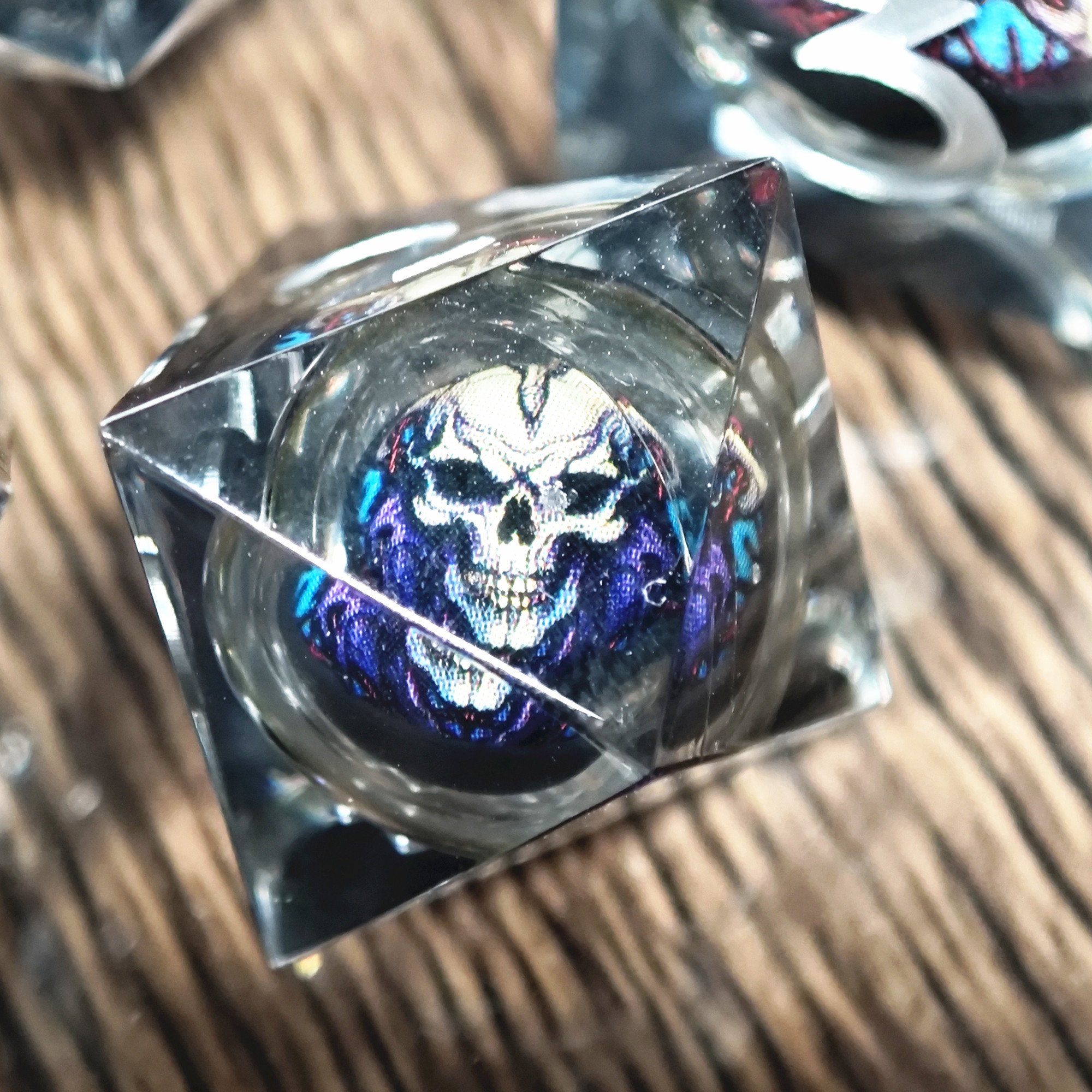 MINI PLANET Handmade DND Dice Set Skull Liquid Core Dice For TRPG Desktop Game Dragon and Dungeon Custom Polyhedral Resin Dice