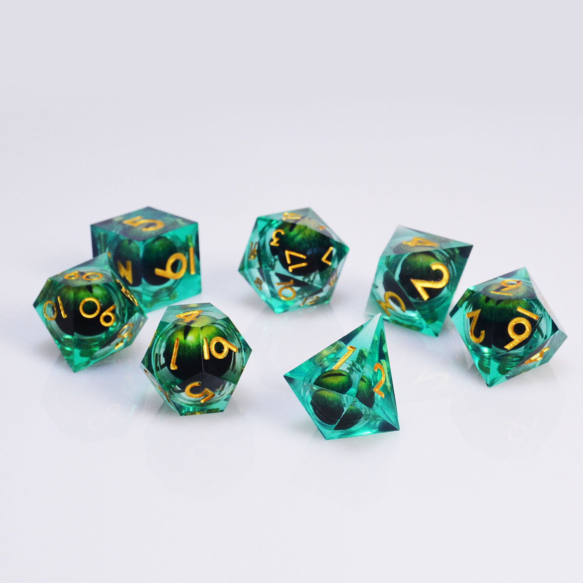 Hot Sale Customized rpg dnd resin sharped edge moving dragon eye dice