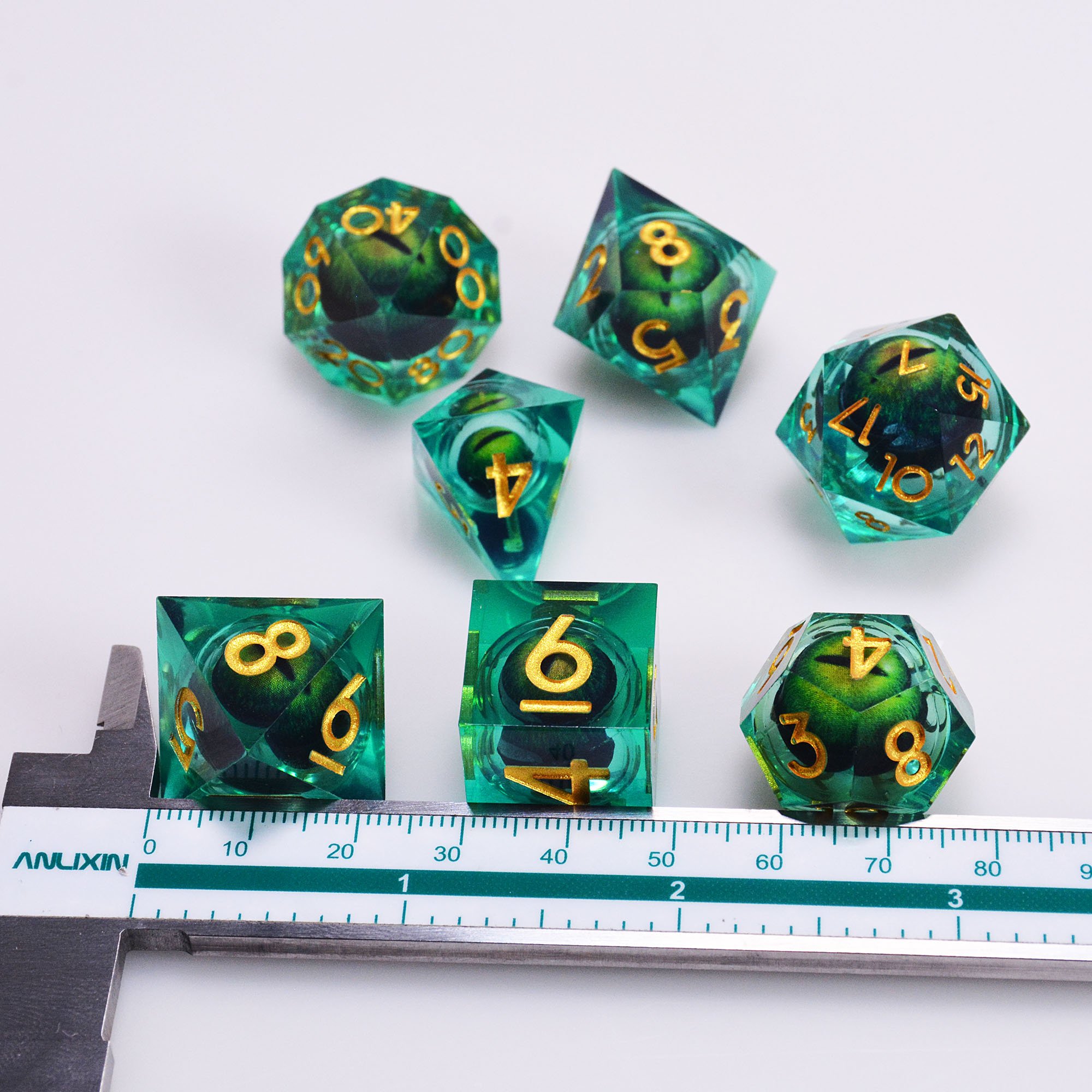 Hot Sale Customized rpg dnd resin sharped edge moving dragon eye dice