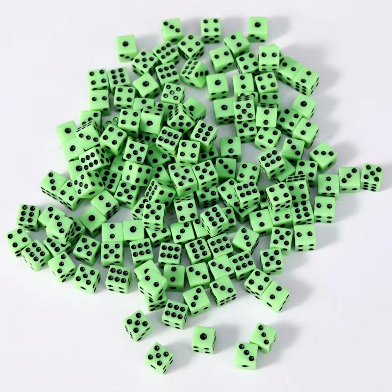 Wholesale Customization 8mm Square Corner 6-Sided Point Dice Mini Magic Explosion Entertainment Acrylic Dice